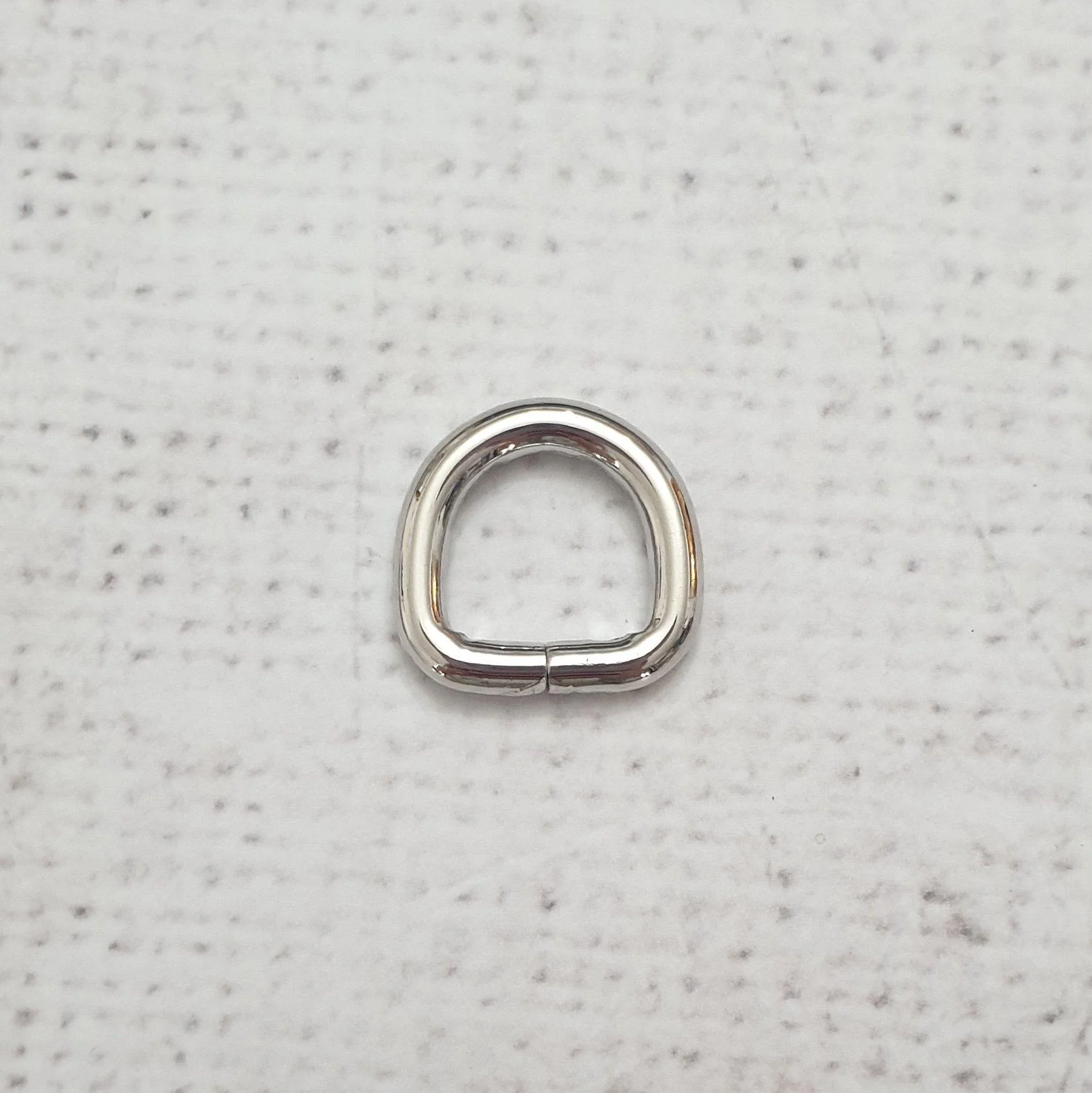 1/2" / 14mm Thick Metal D Ring - Image 6
