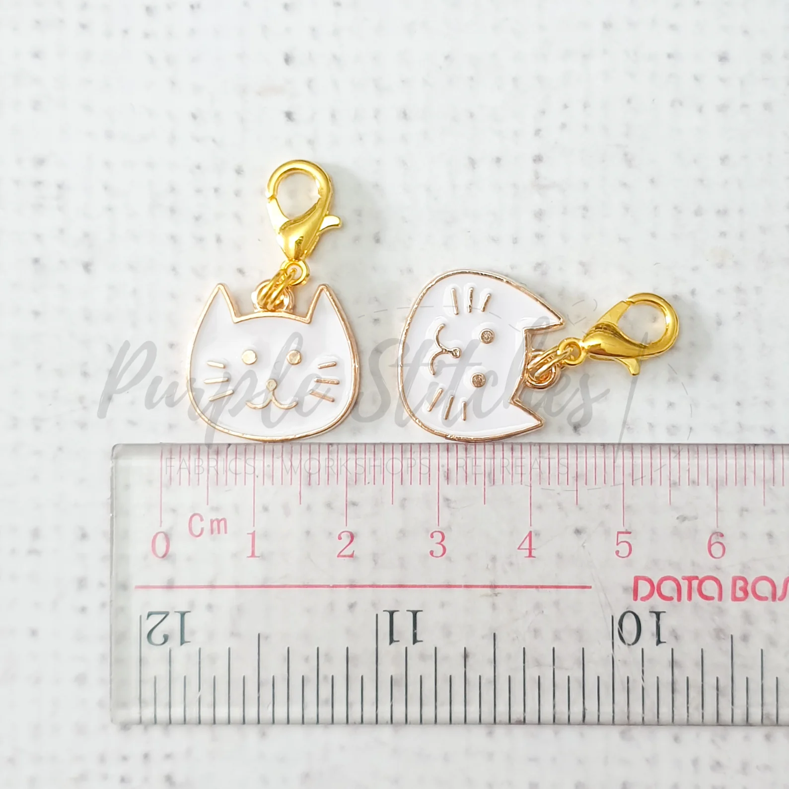 Cat Zipper Charm 5 - Image 4