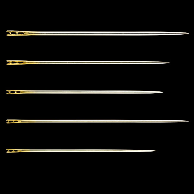 Clover Self-Threading Needle Set - Image 2
