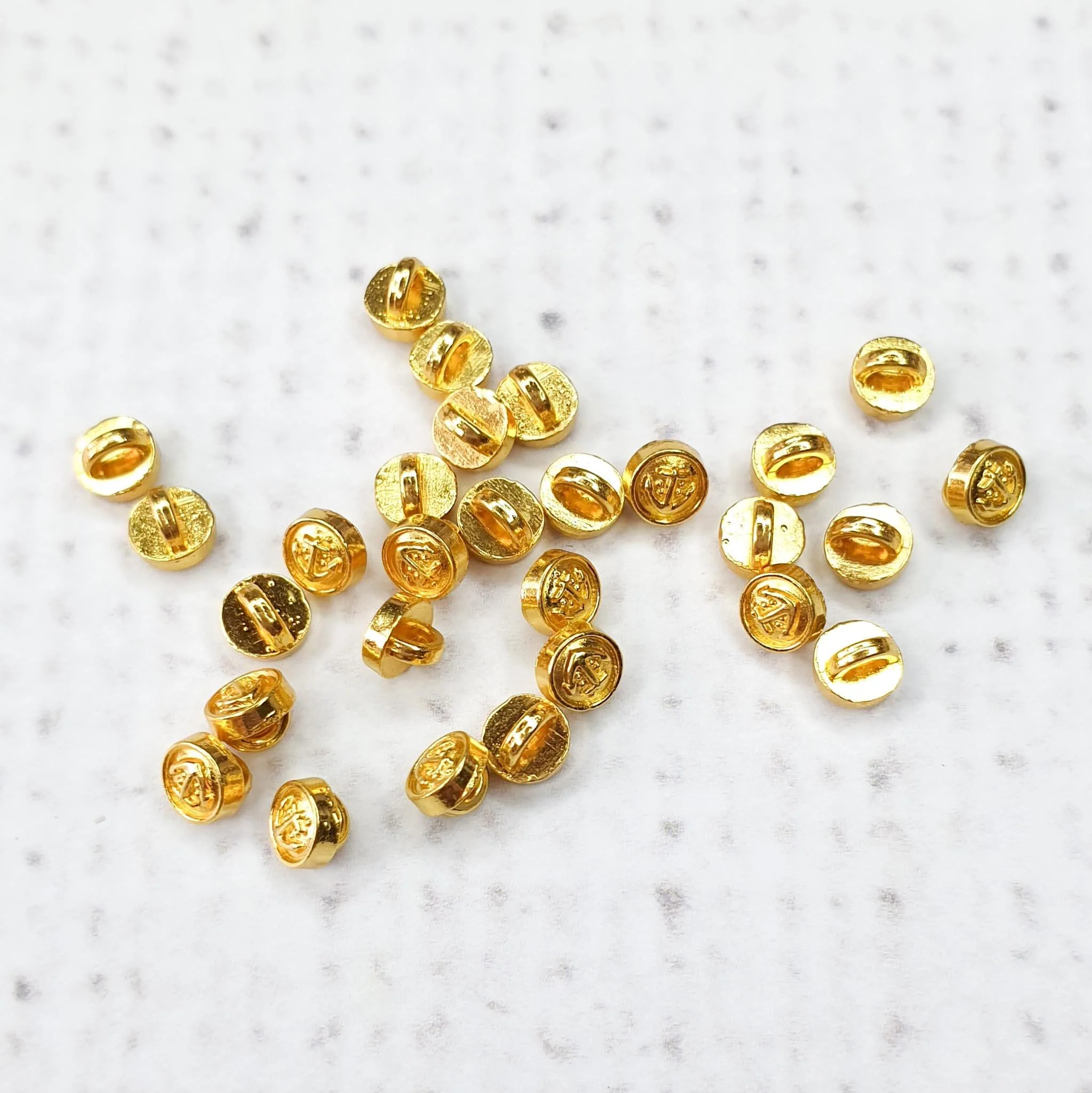 4mm Mini Anchor Shank Button - Image 4